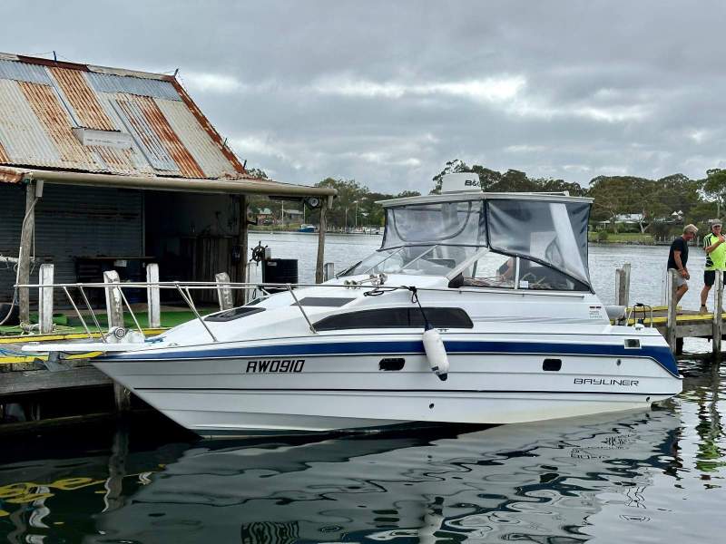 Bayliner 2655 Sunbridge