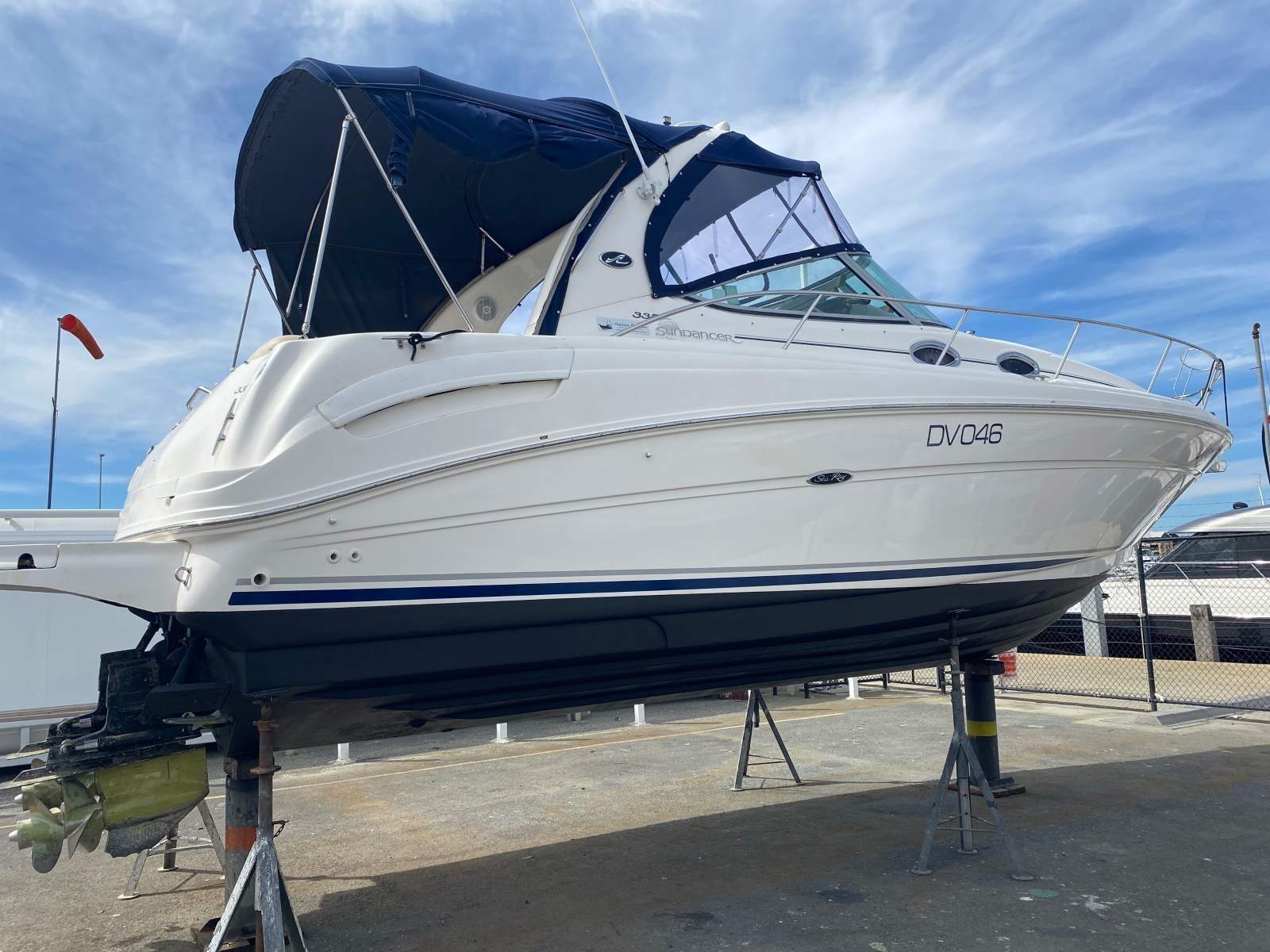 Sea Ray 335 Sundancer
