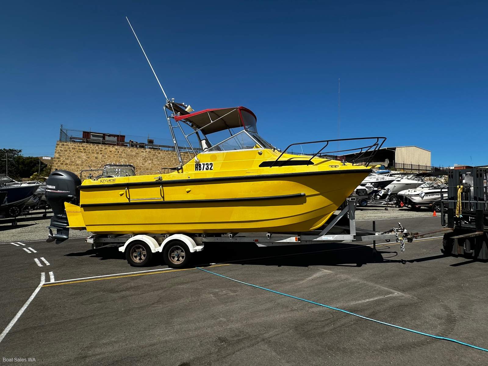 Kevlacat 2400 Offshore Twin 150hp Yamaha 4Stroke motor.
