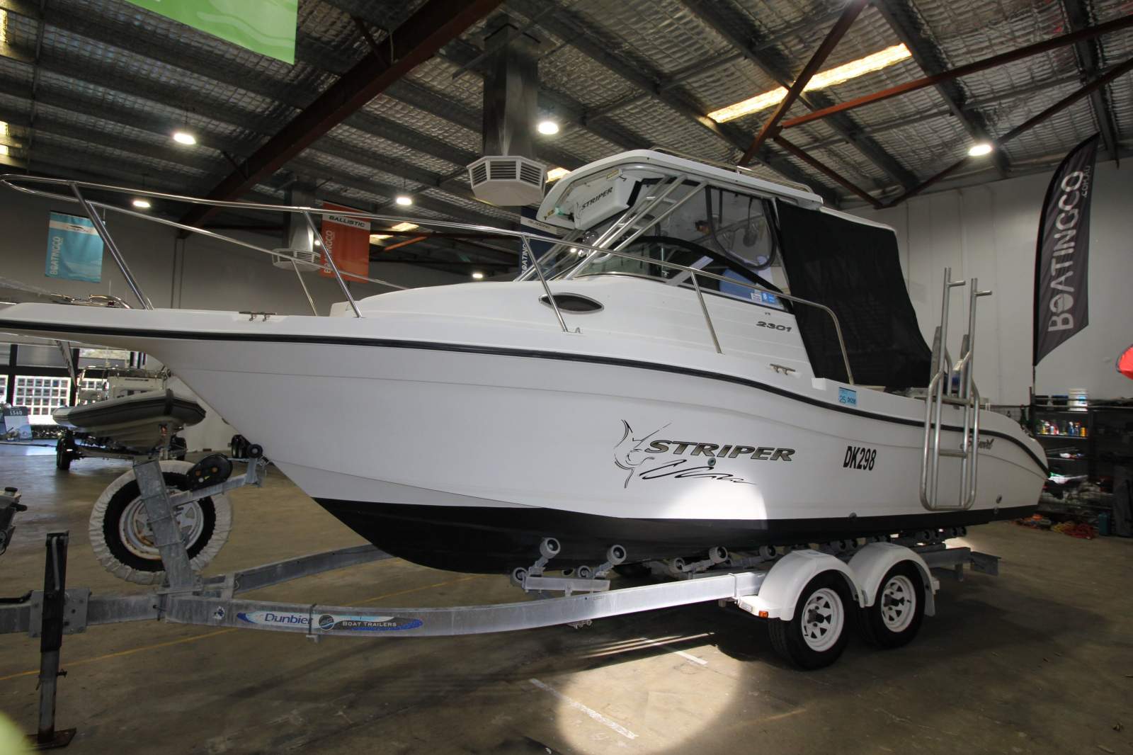 Striper 2300
