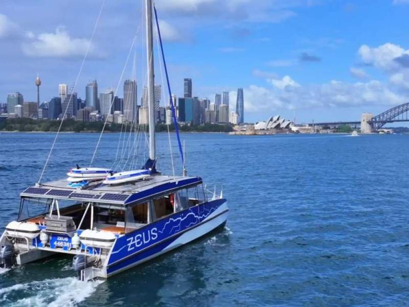 Damien Smith Design Harbourcat 41 'Zeus'