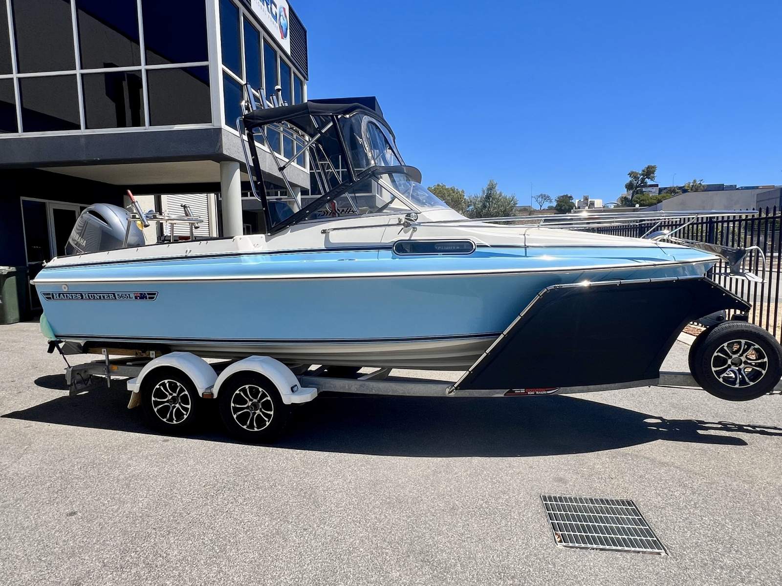 Haines Hunter 565 L Must be seen to be believed