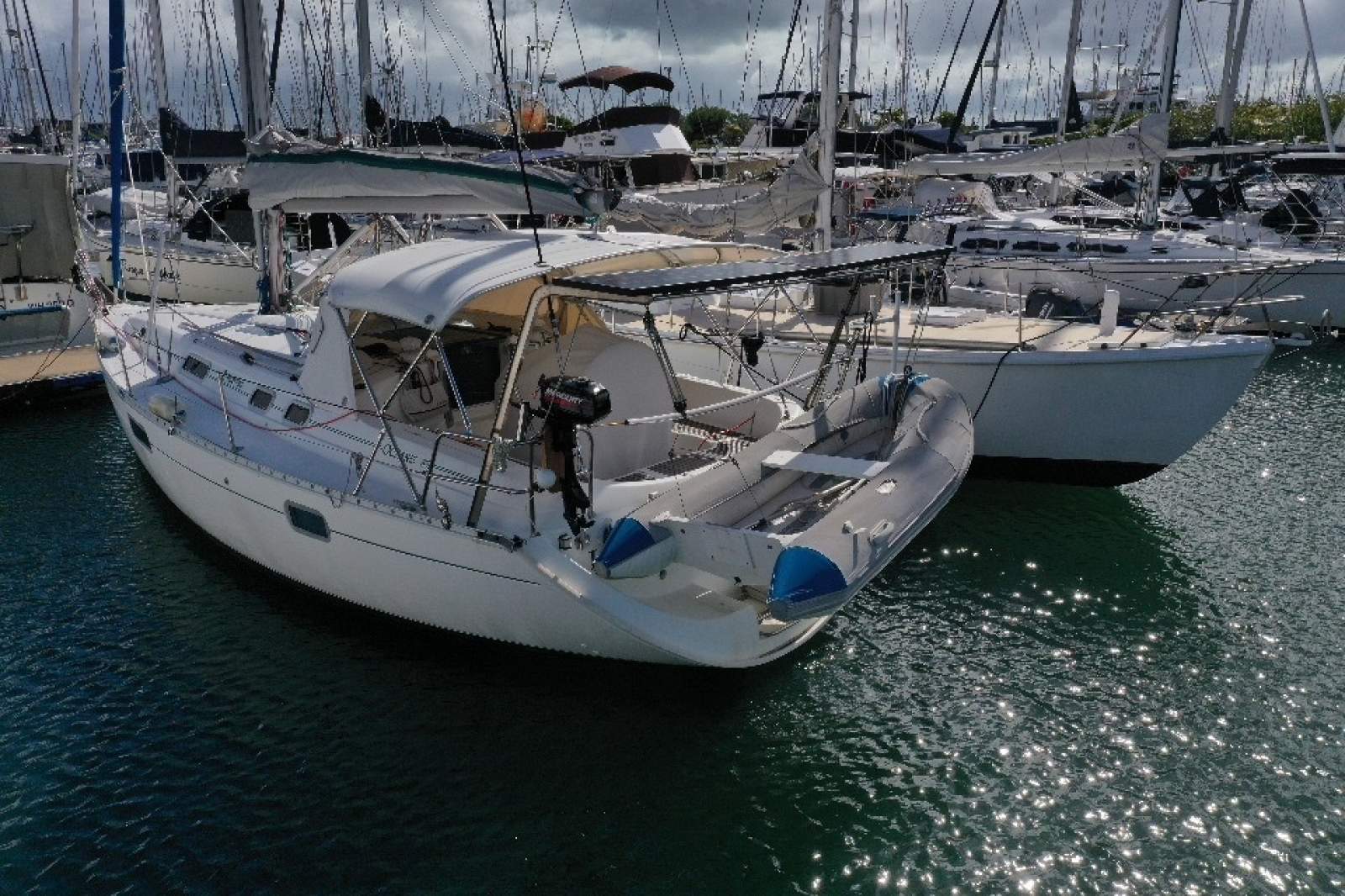 Beneteau Oceanis 351