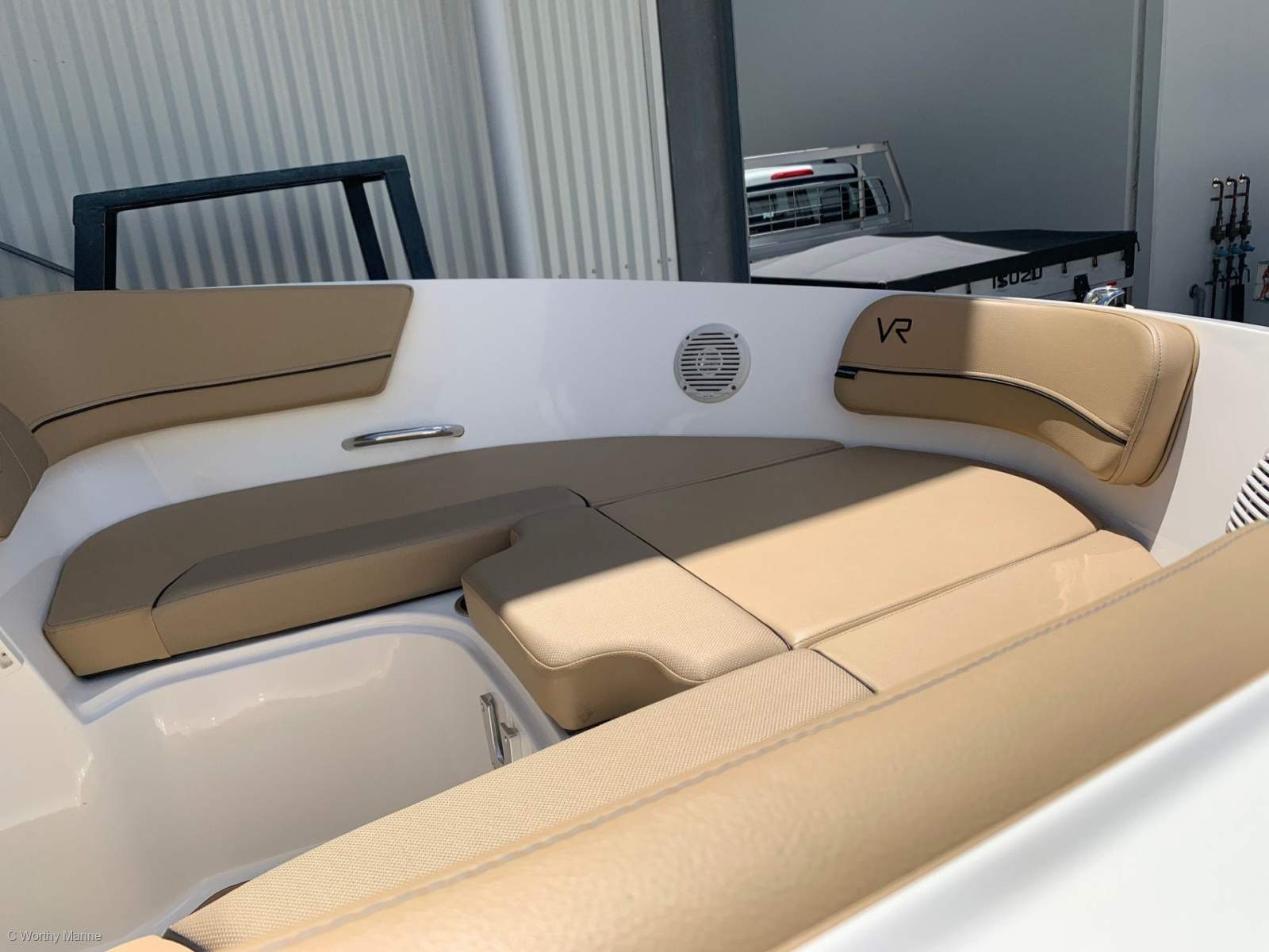 Bayliner VR5 BR OB