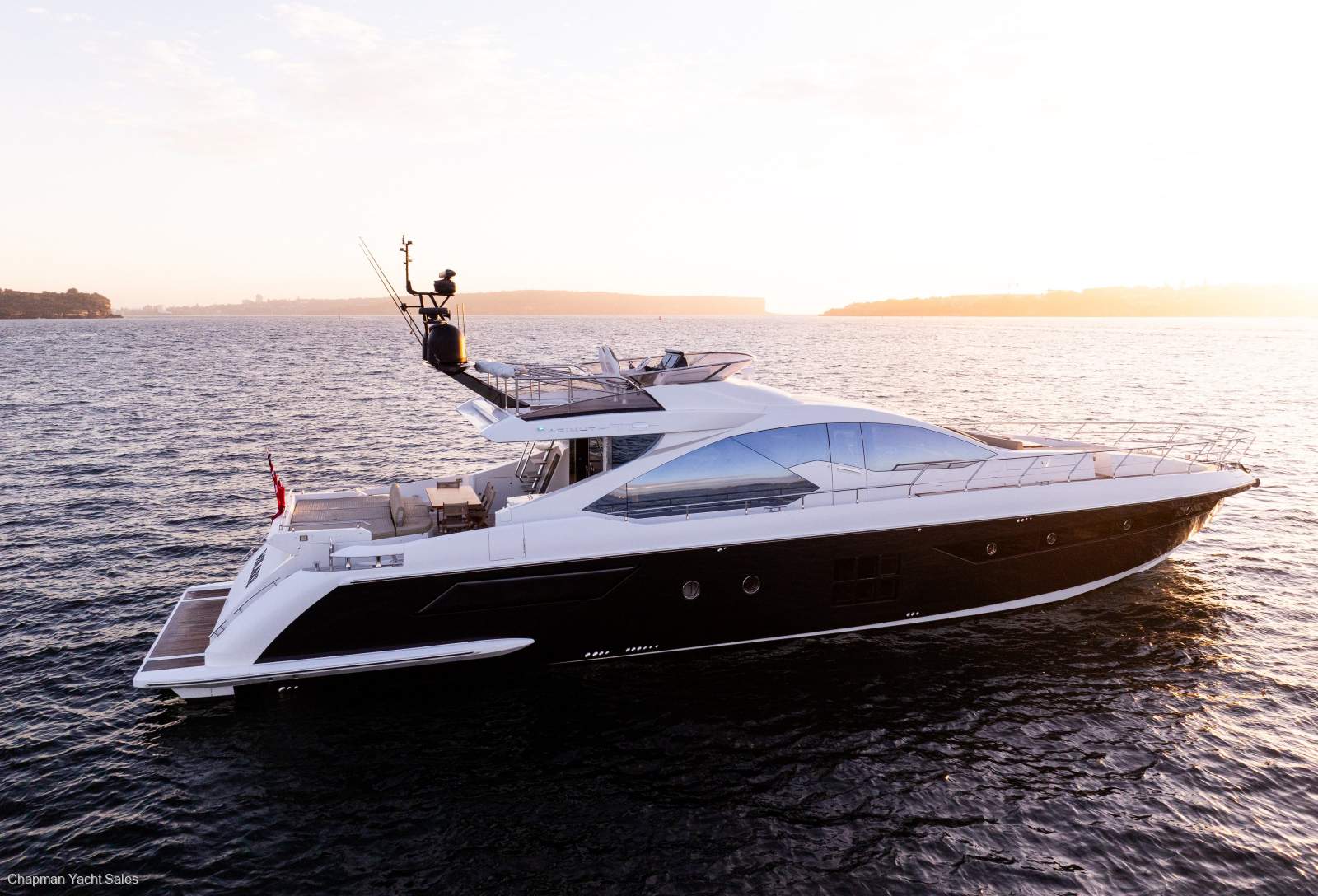 Azimut 77S
