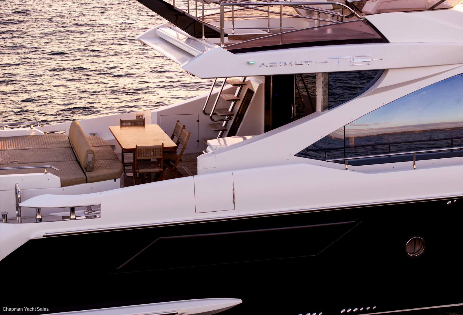 Azimut 77S