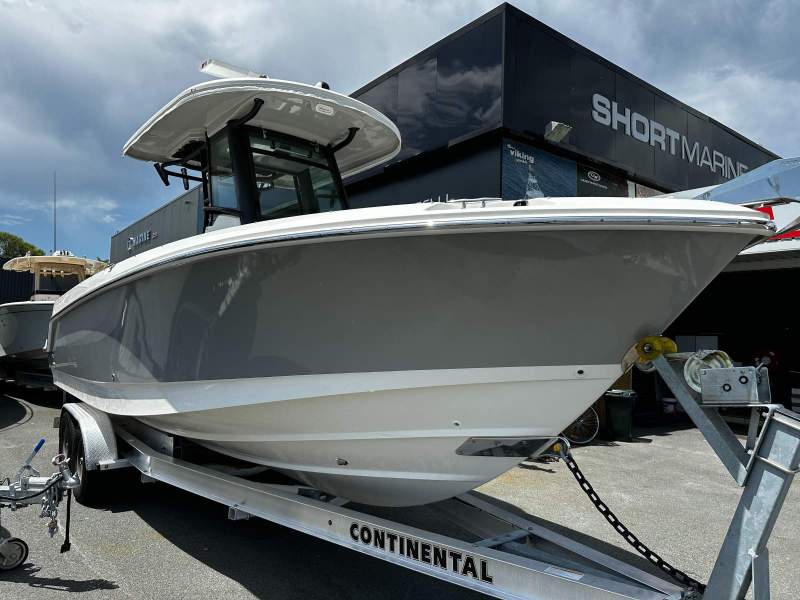 Boston Whaler 250 Outrage