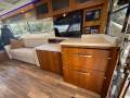 Riviera 6000 Sport Yacht Platinum Edition