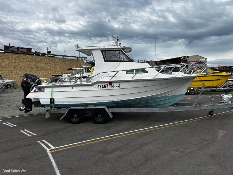 Glasscraft Wildcat 23ft Custom 250hp Suzuki Outboard