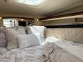 Sea Ray 275 Sundancer - Family fun!