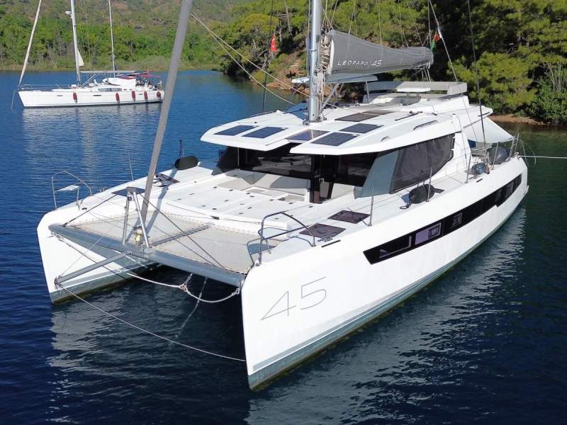 Leopard Catamarans 45 2022 Owners Version