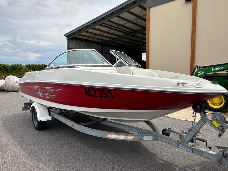 Sea Ray 175 Bowrider