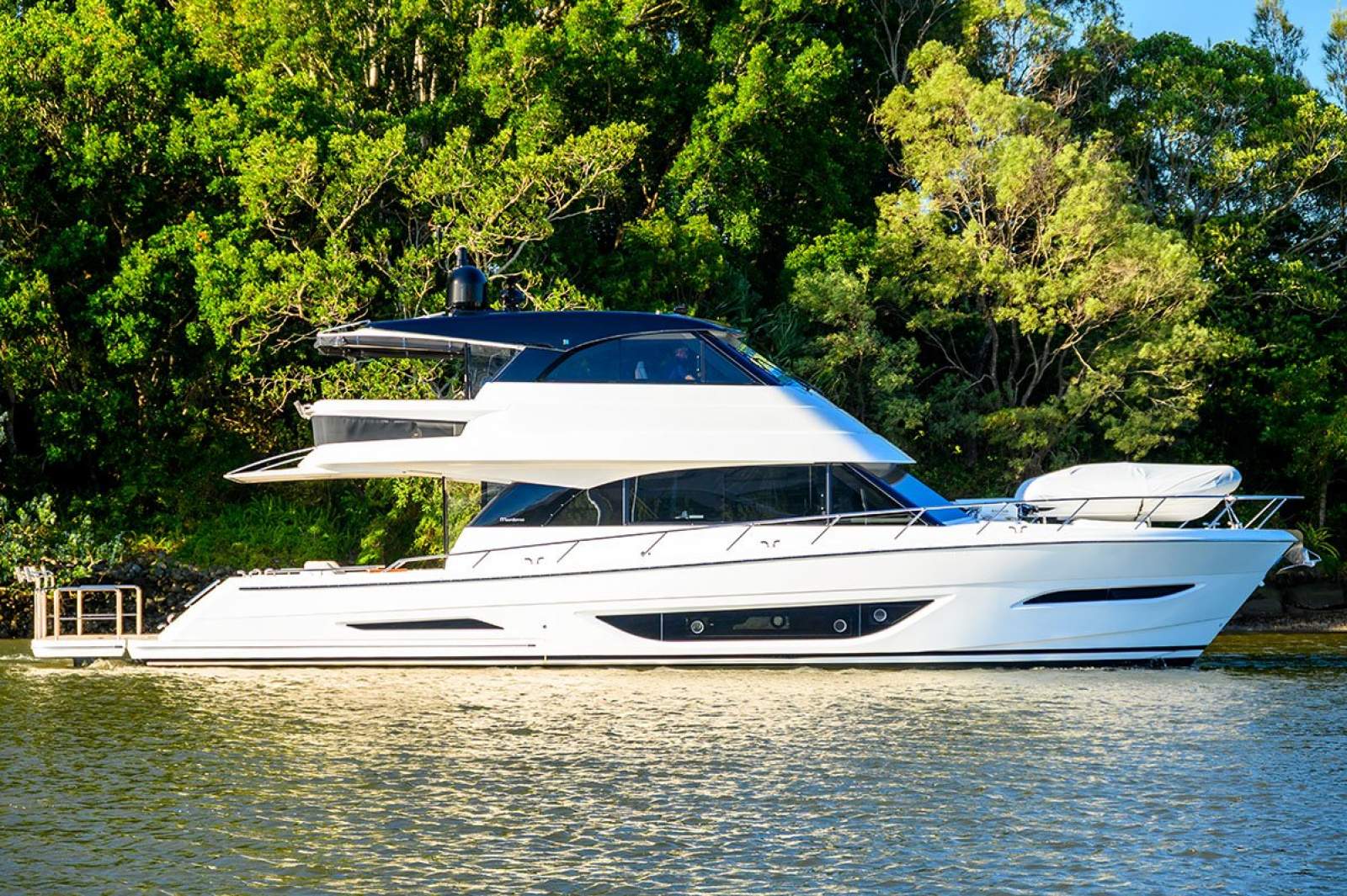 Maritimo M60 Flybridge Motoryacht 2024