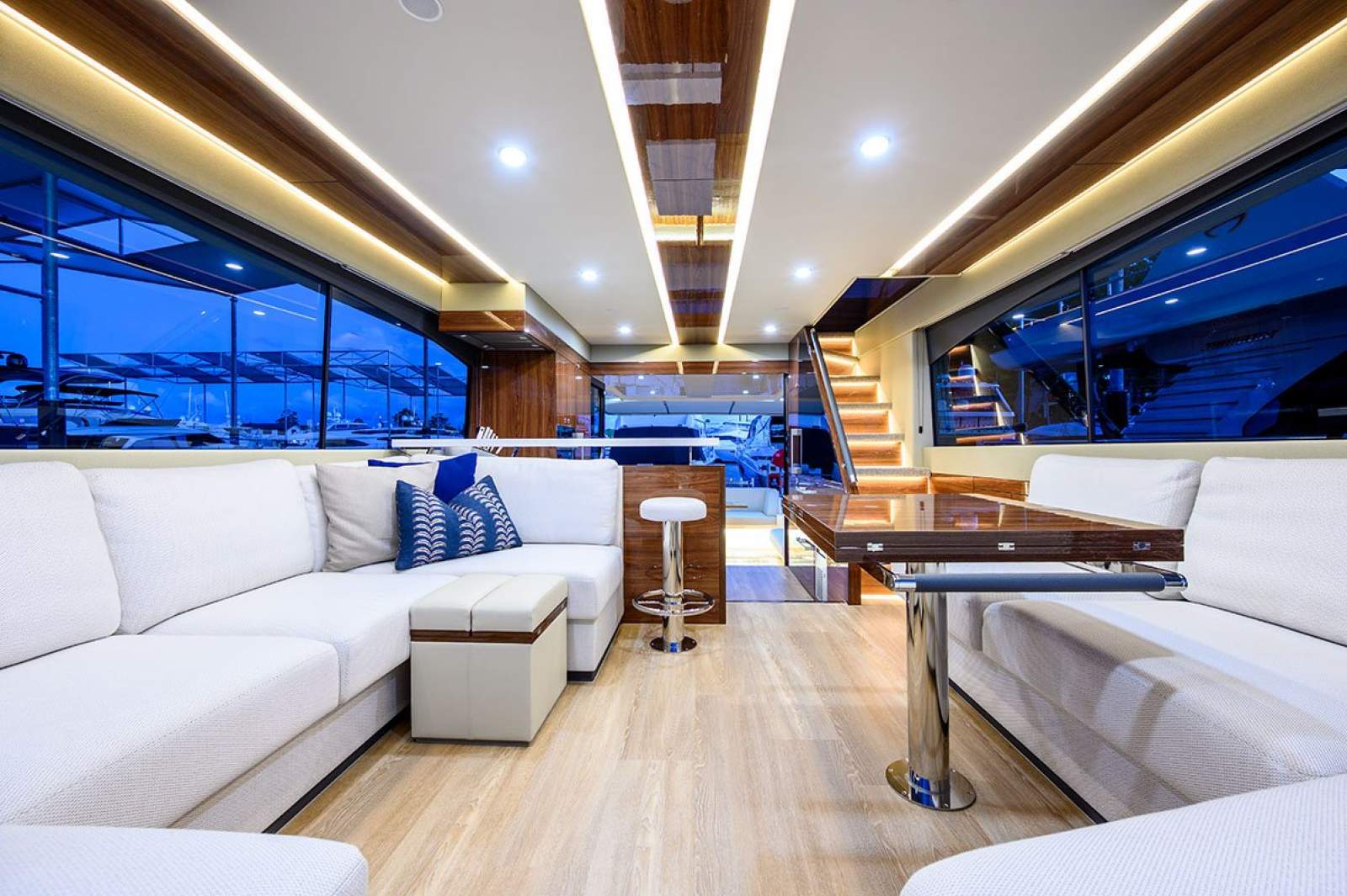 Maritimo M60 Flybridge Motoryacht 2024