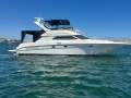 Sea Ray 450 Express Bridge