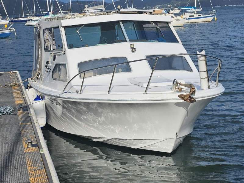 Bertram Caribbean 25 Covid project - fully refurbished