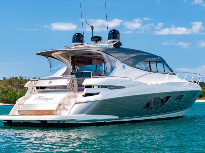 Riviera 6000 Sport Yacht Platinum Edition