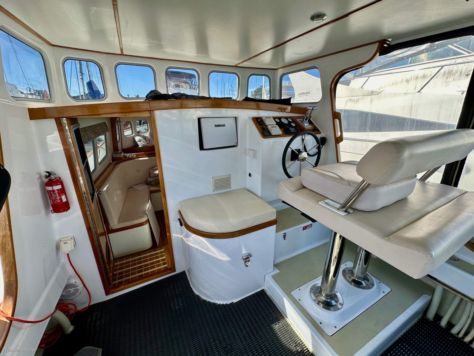 Custom Fibreglass 33 converted fishing boat