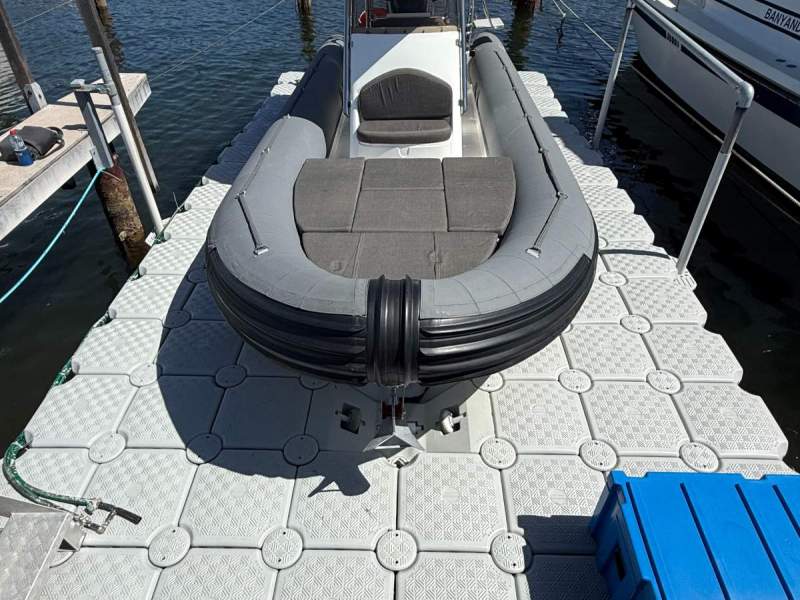 Floating Dock - Comes with Everything 8x4m