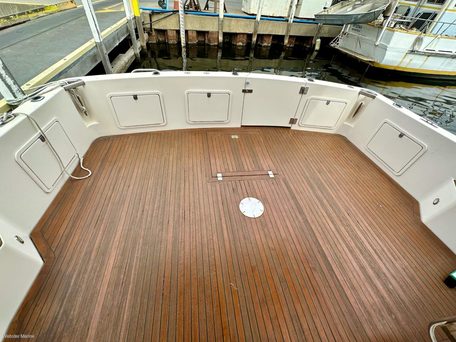 Riviera 48 Enclosed Flybridge For Sale | Webster Marine