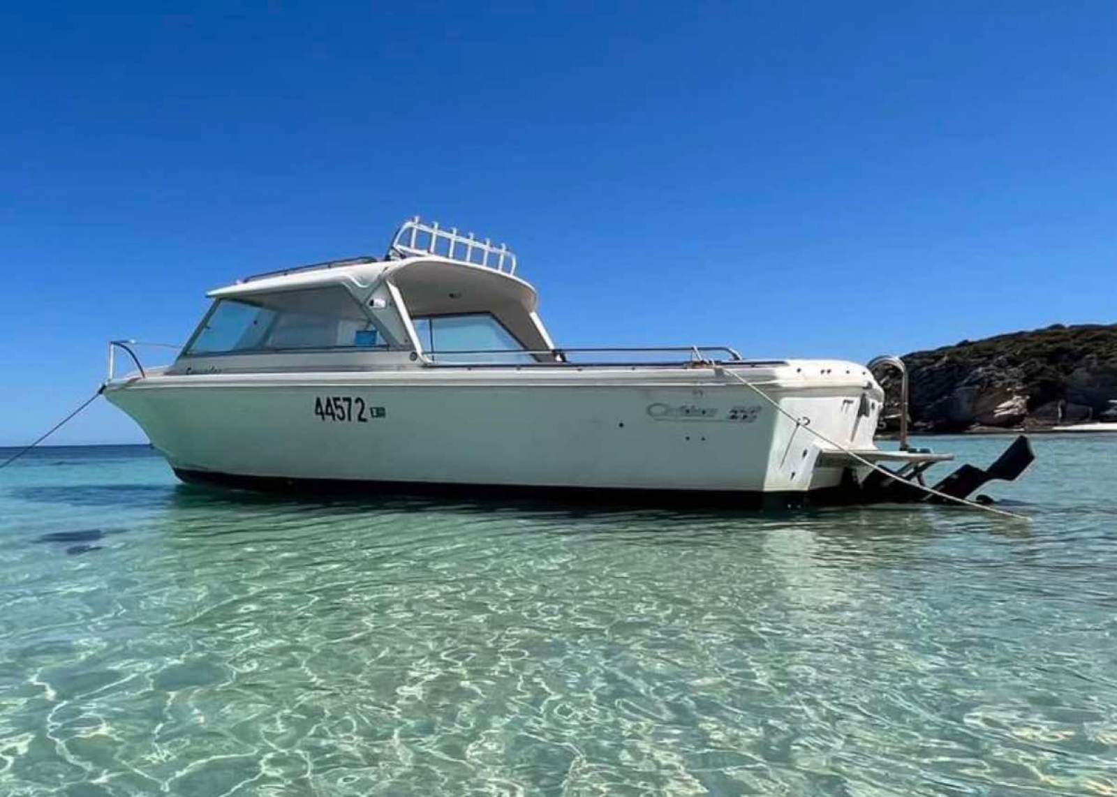 Caribbean 235 Crusader Caribbean 23.5ft Hardtop Runabout