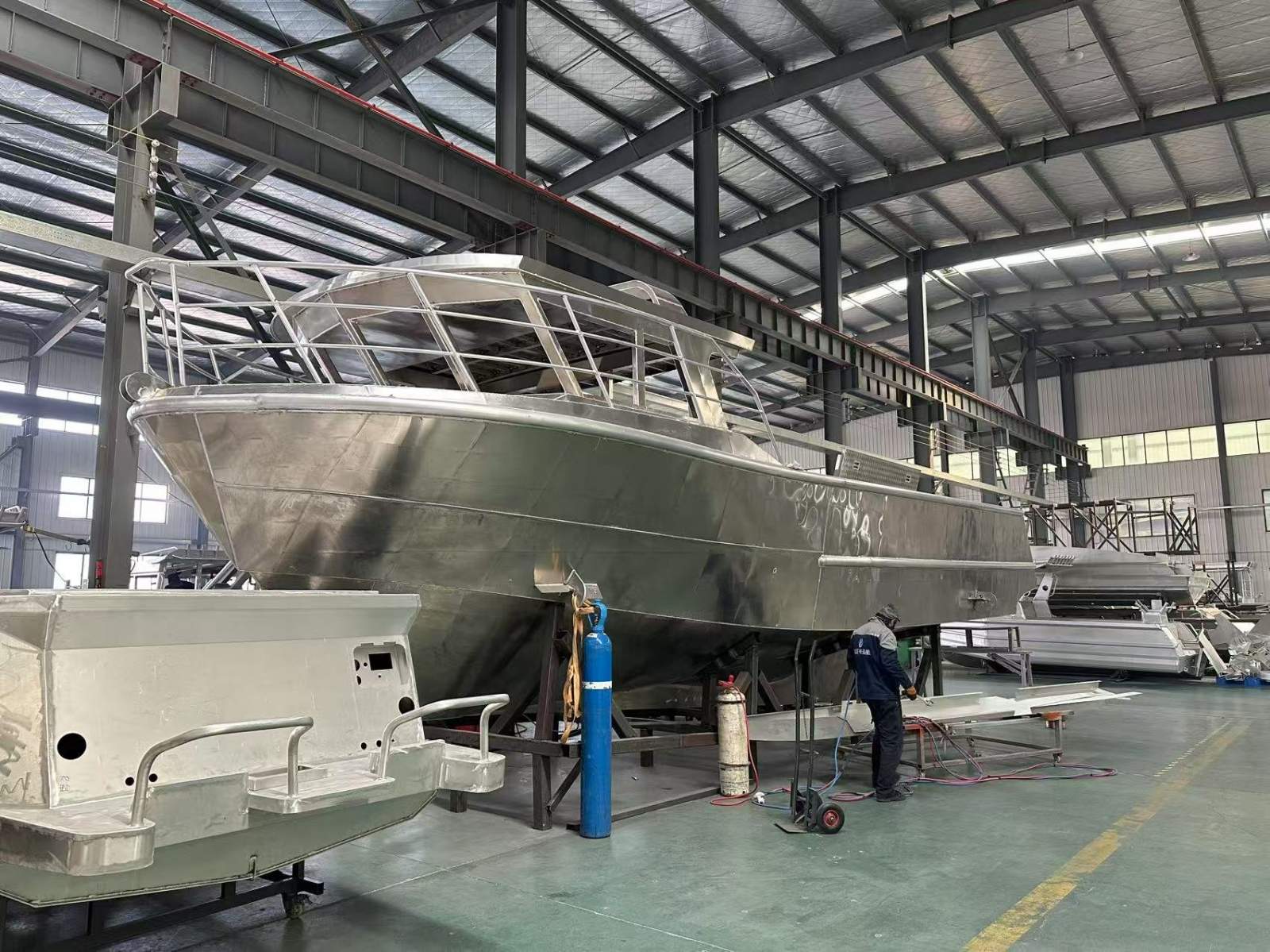 Saltwater Commercial Boats 12m Fishing Boat