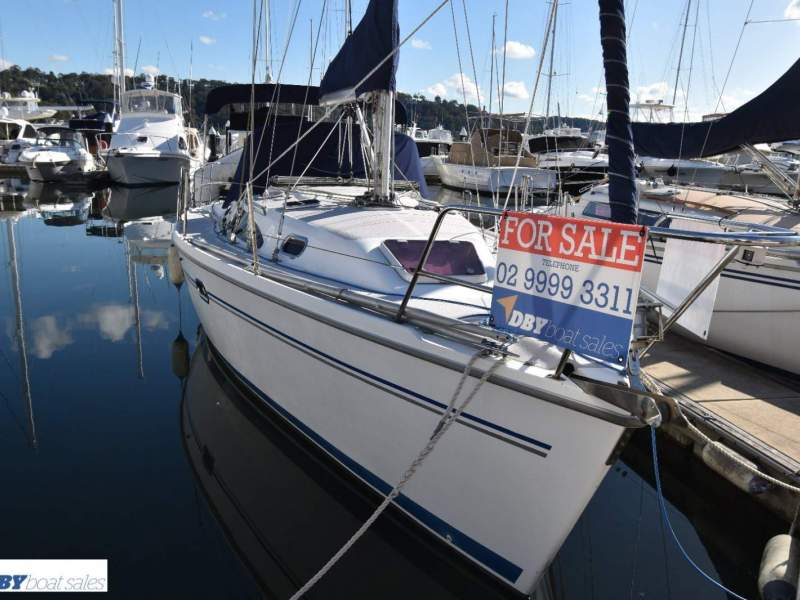 Catalina 320 Mk II