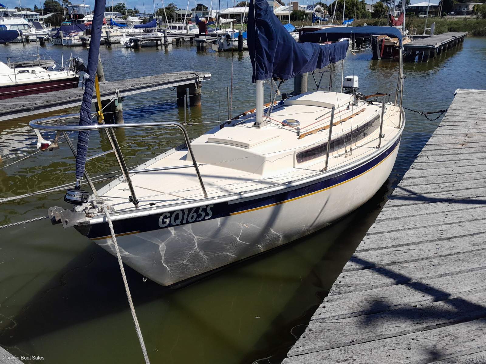 Roberts 22 Adventurer