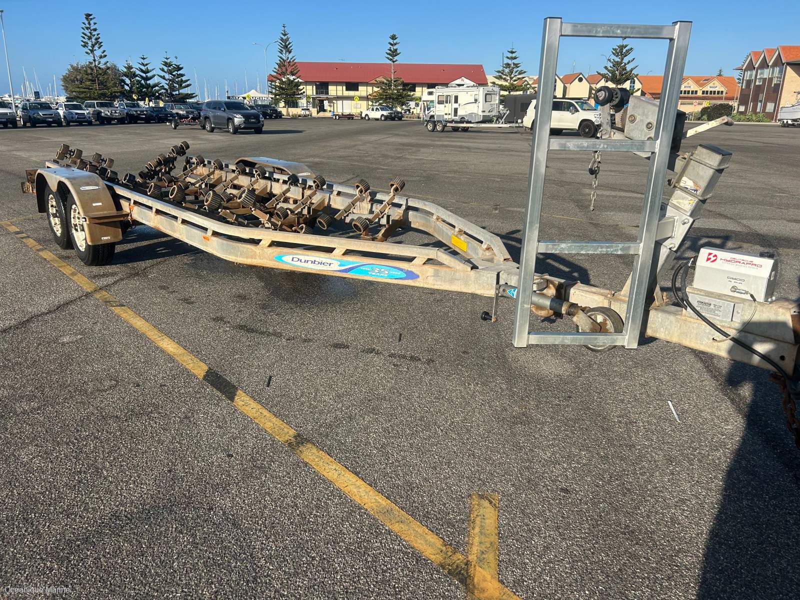 Dunbier multi roller trailer rated to 4000kg