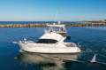 Riviera 3350 Flybridge