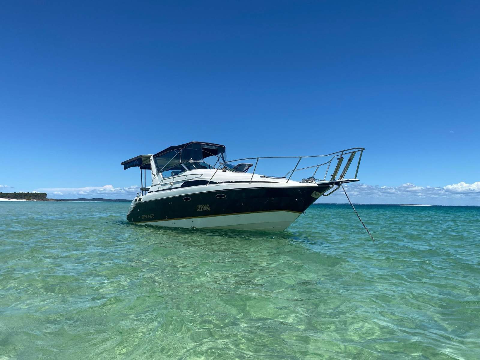 Bayliner 30