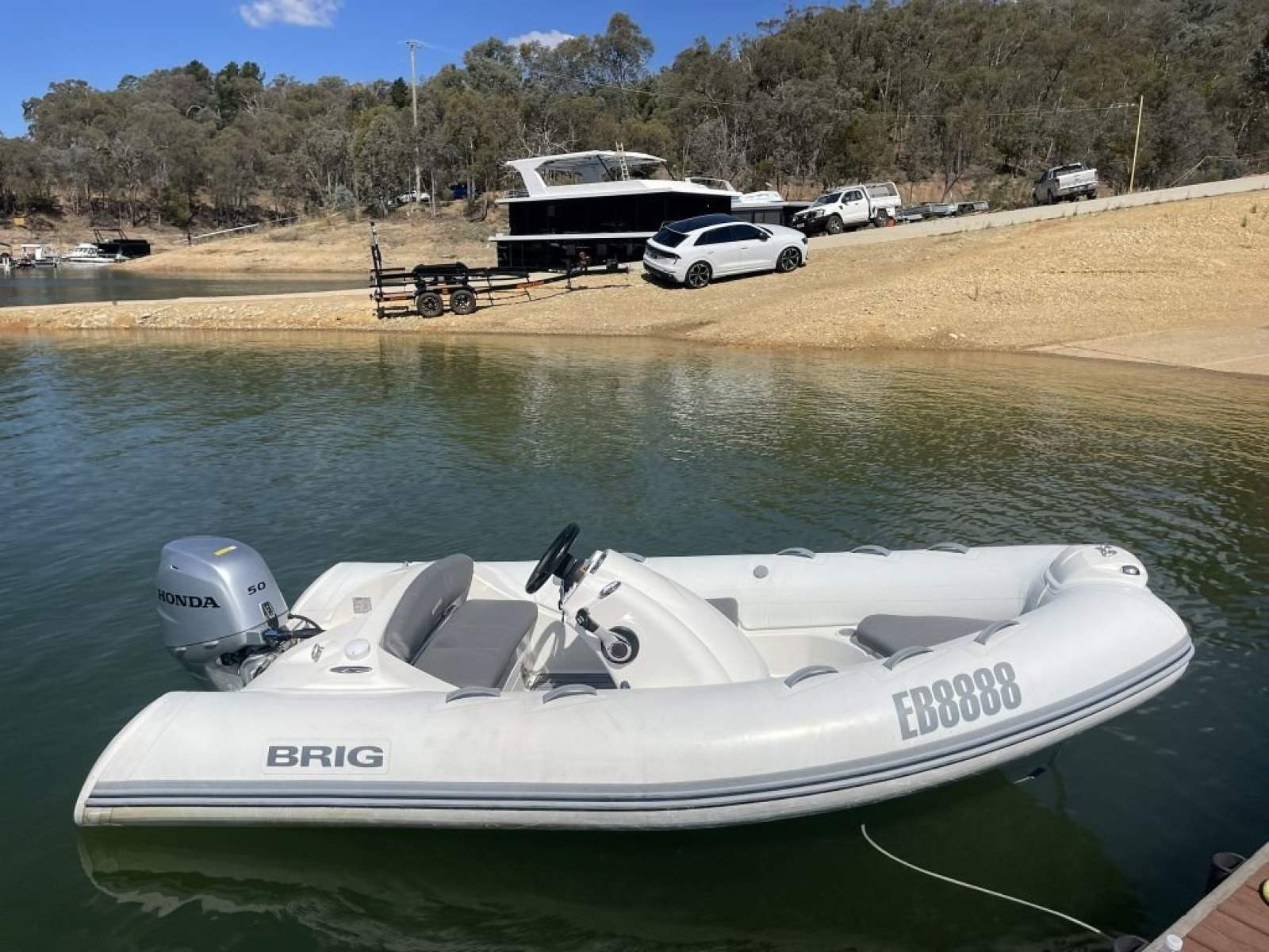 Brig Eagle 380 Brig Eagle 380 @ Lake Eildon:Brig Eagle 380 @ Lake Eildon