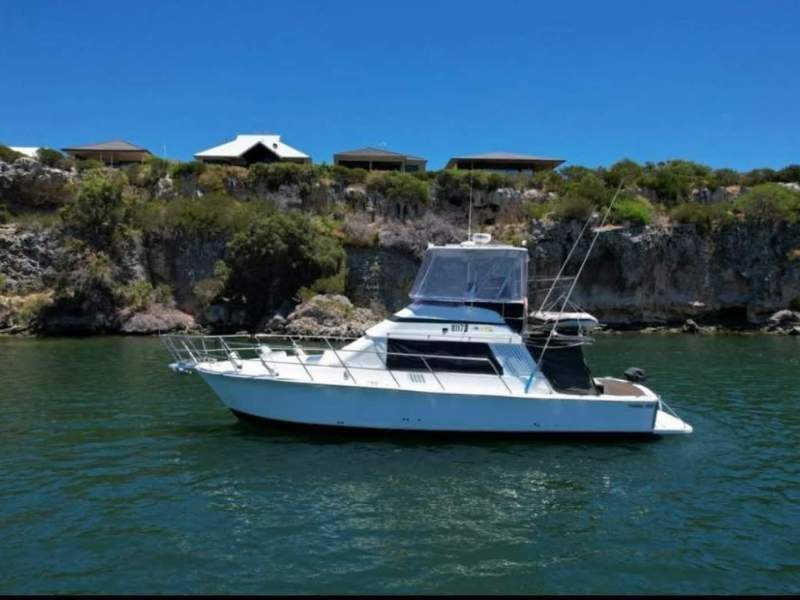 Precision 38 Flybridge