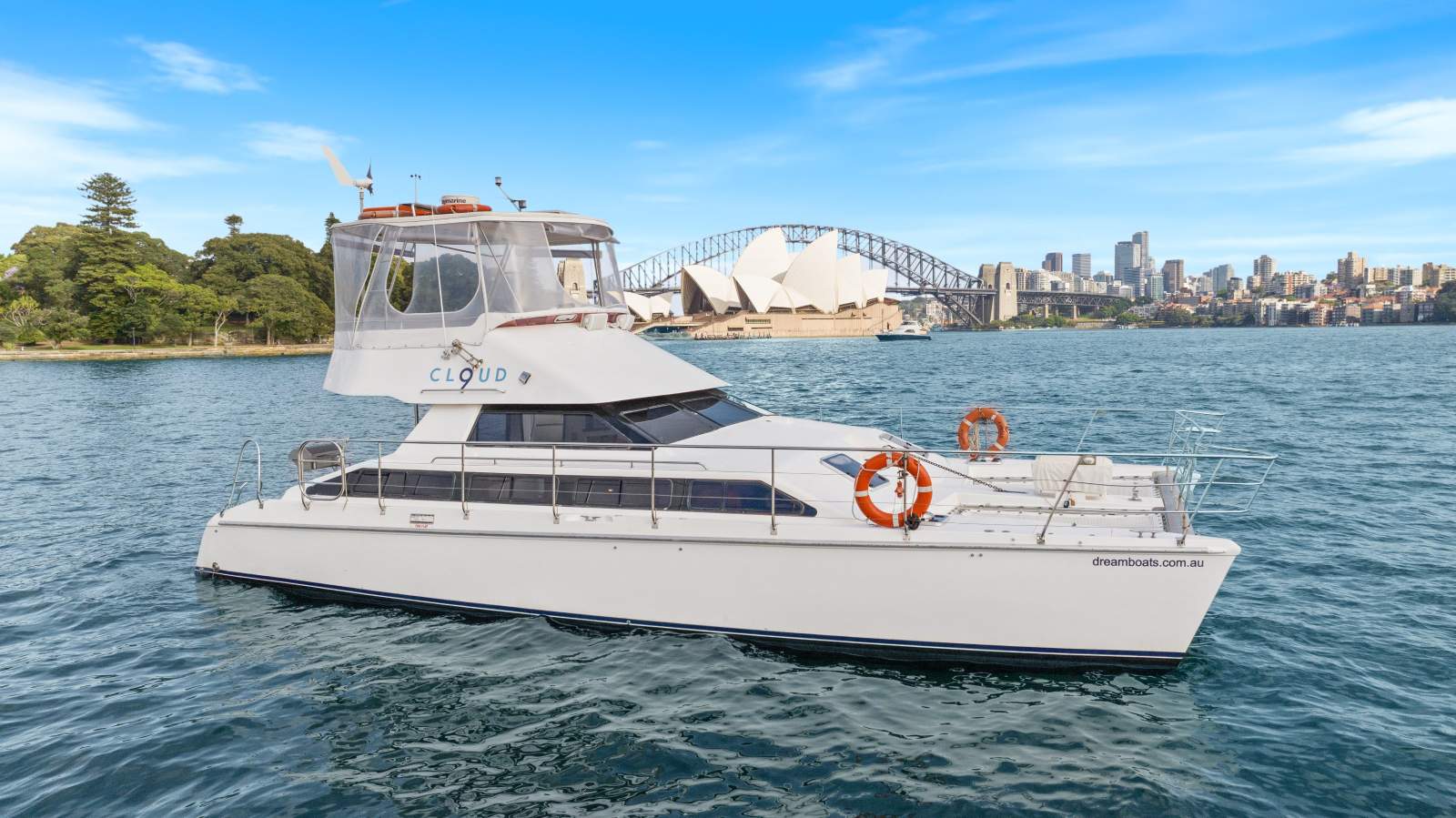 Tasman 40