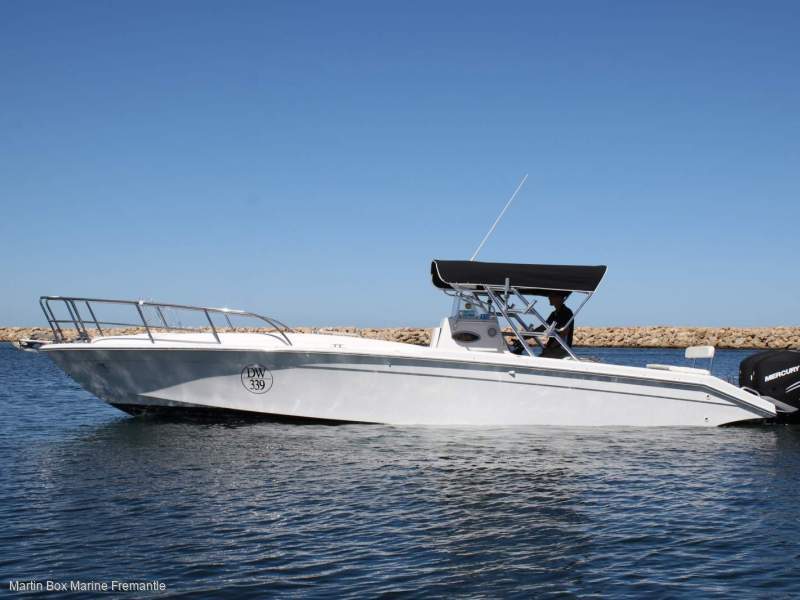 Al Dhaen 360 SF Wavebreaker with Twin 2009 Mercury 275Hp Verado's