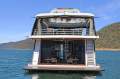 Decadence Houseboat Holiday Home on Lake Eildon:Decadence on Lake Eildon