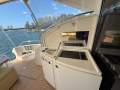 Riviera 5800 Sport Yacht