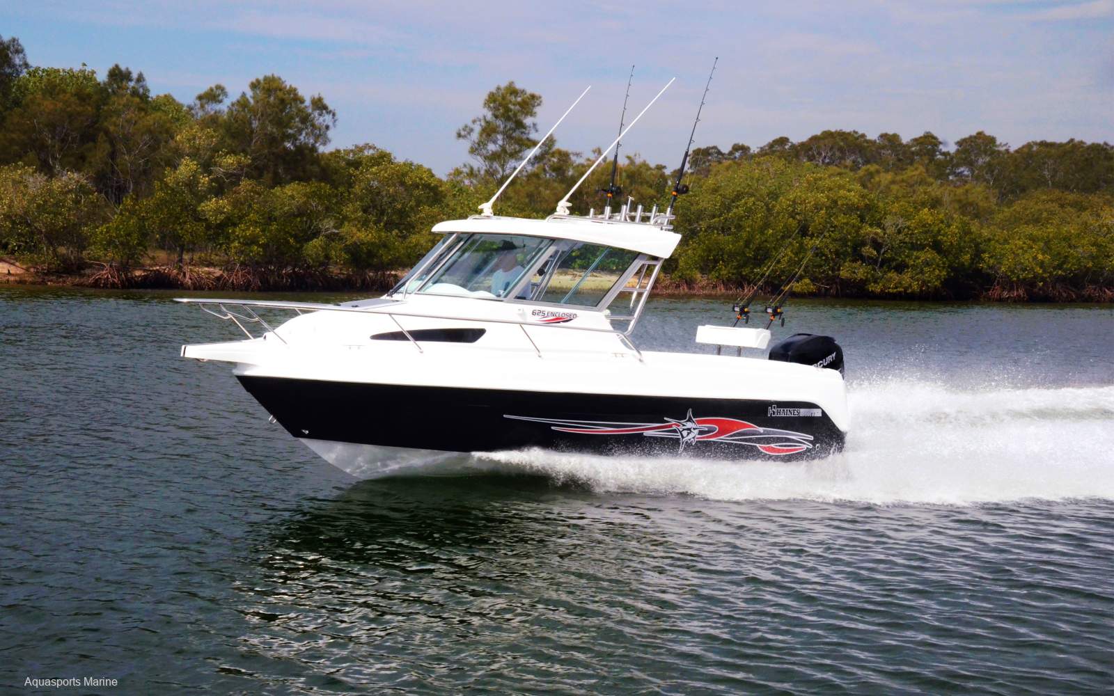 New Haines Hunter 625 Enclosed
