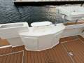 Leisurecat 450 Flybridge Sportscruiser