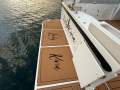 Leisurecat 450 Flybridge Sportscruiser