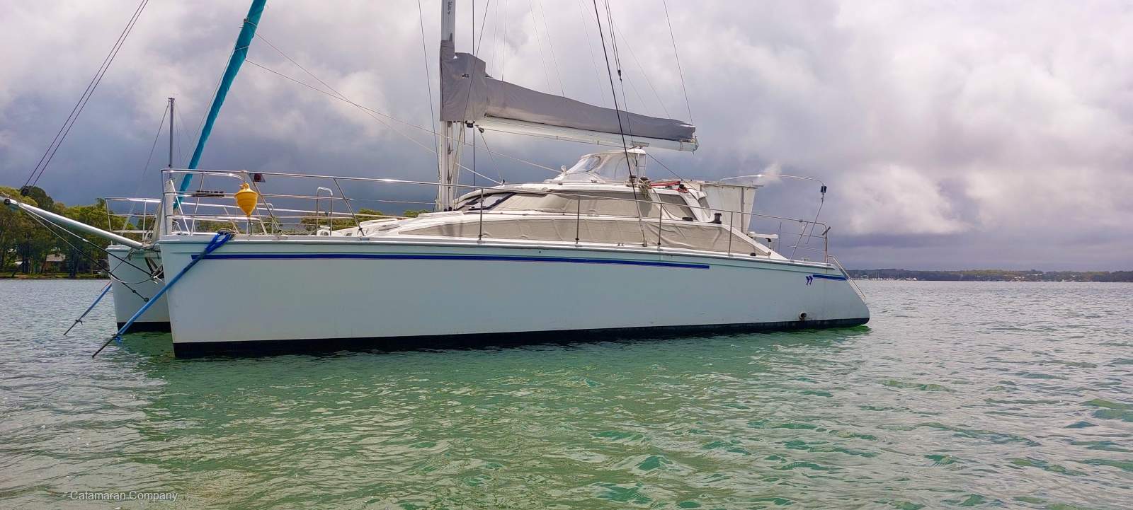Perry 43 Sailing Catamaran Central elevated helm version