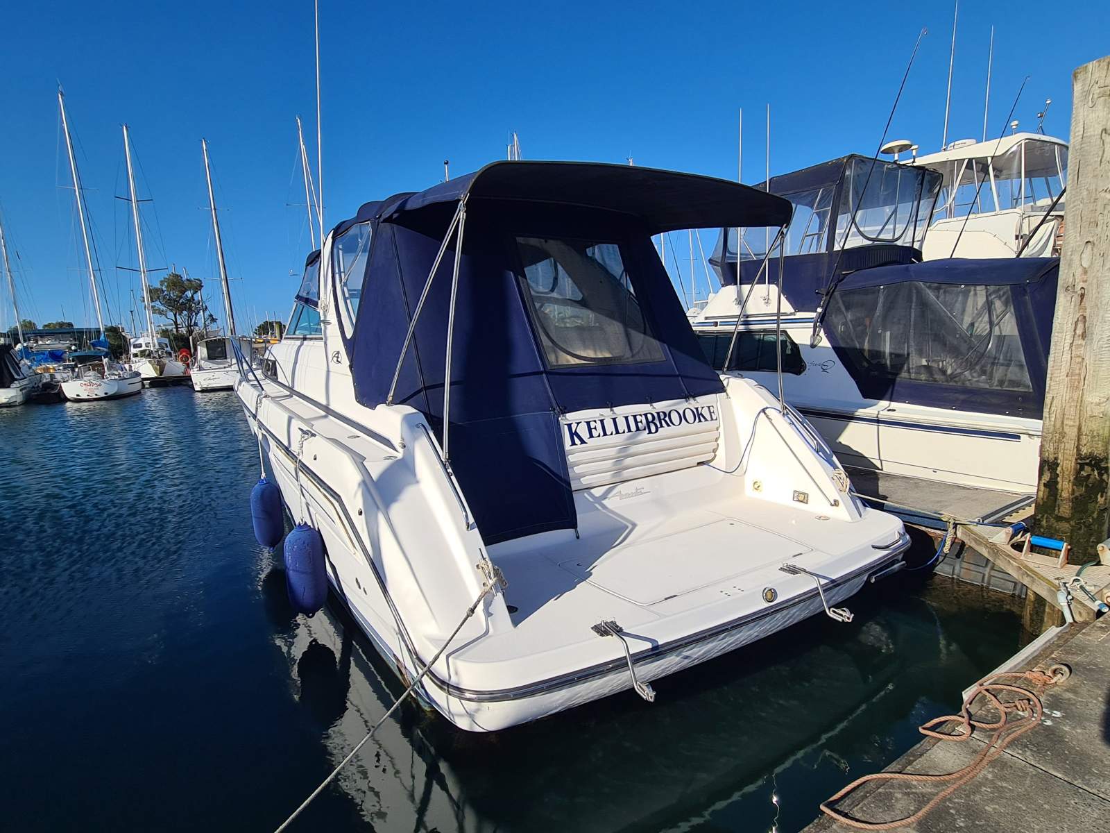 Bayliner 4200 Avanti