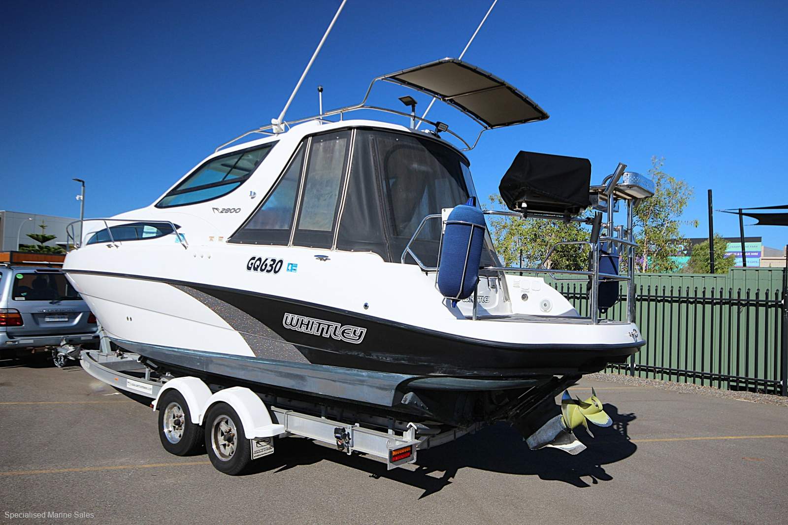 Whittley CR 2800 *** ZIP WAKE & BOW THRUSTER *** $ 179,000 ***