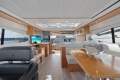 Riviera 6000 Sport Yacht