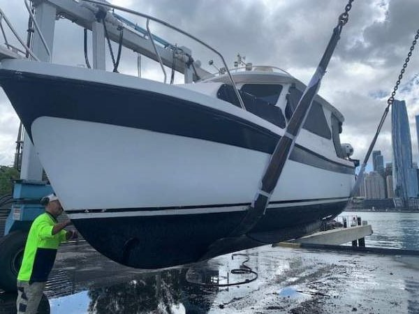 Cuddles 30 Sedan Antifouled Febuary 2025 Survey (Sydney Harbour)