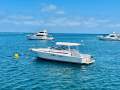 Riviera 3000 Offshore, Twin Diesel, Shaft Drive