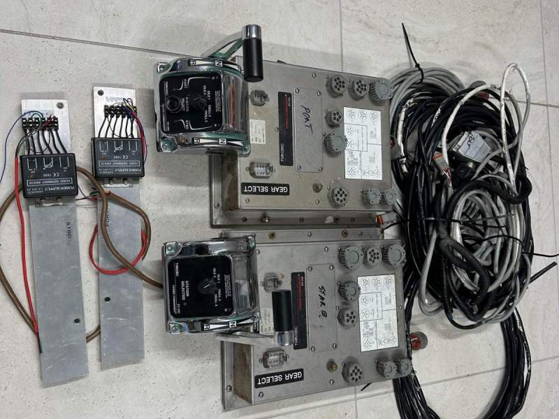 Twin Disk EC200 Electronic Controls