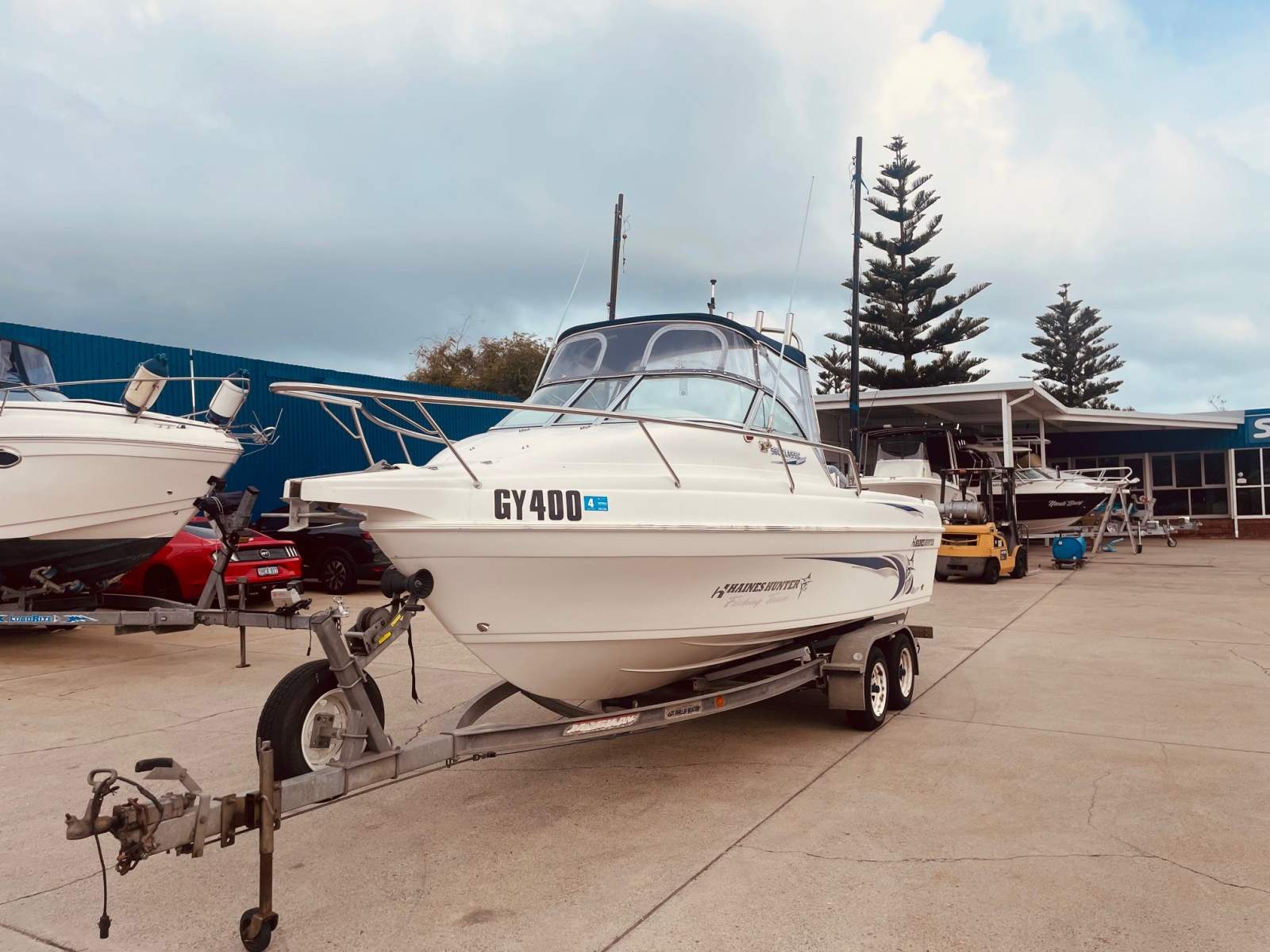 Haines Hunter 560 Classic Offshore