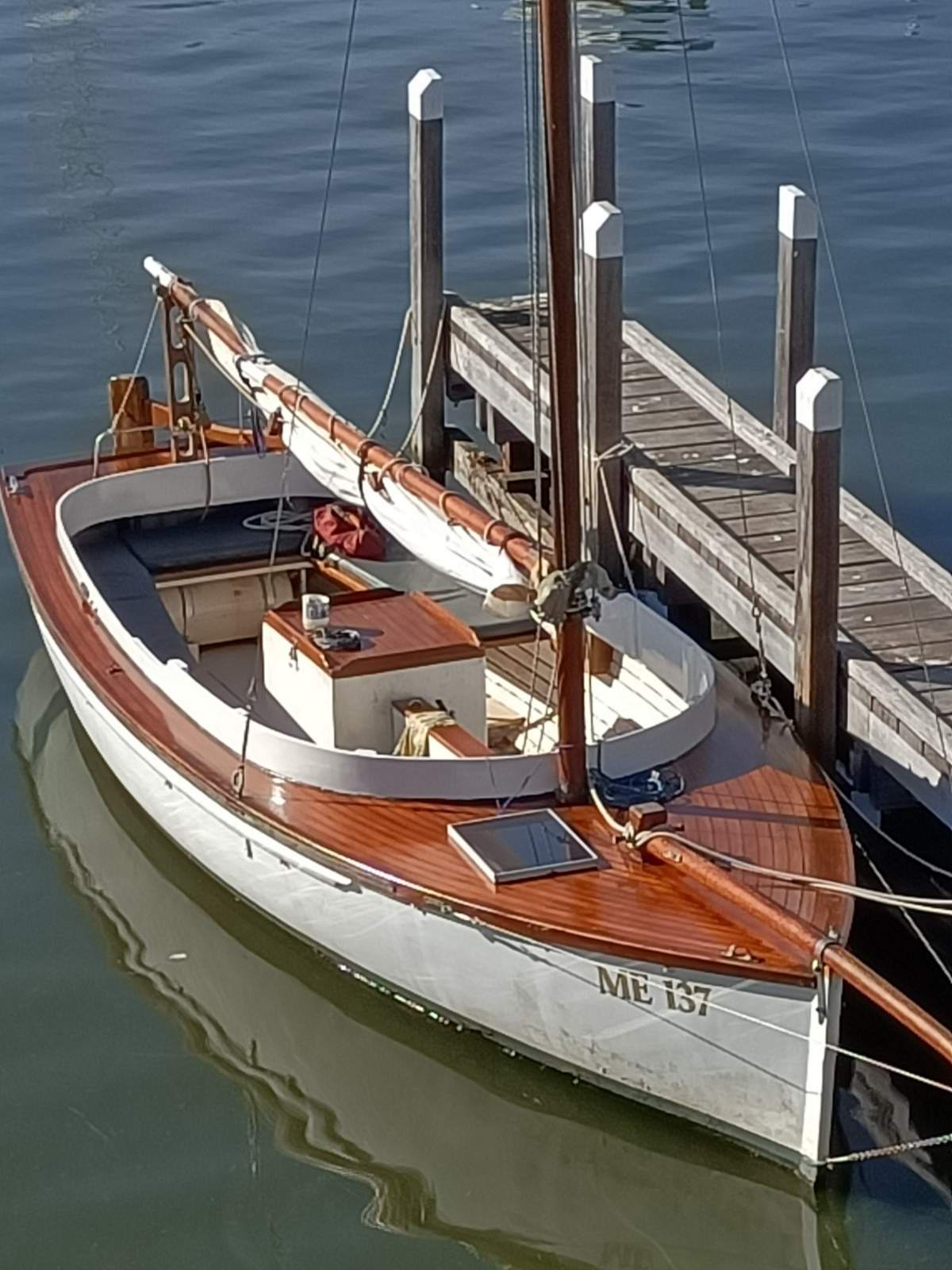 Couta Boat Classic 18'6" Couta Boat. 1970