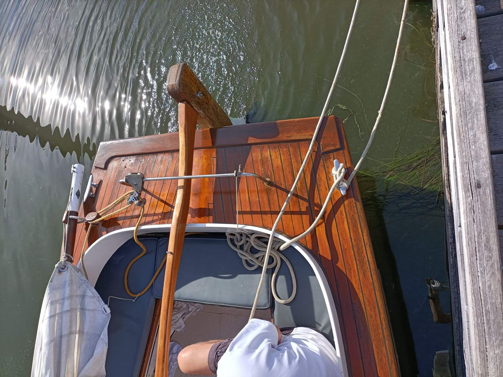 Couta Boat Classic 18'6" Couta Boat. 1970